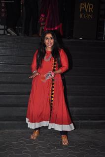 Vidya Balan feet photo thumbnail