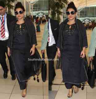 Vidya Balan feet photo thumbnail