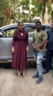 Vidya Balan feet photo thumbnail