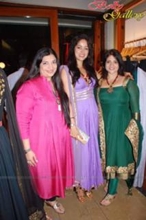 Vidya Malvade feet photo 14