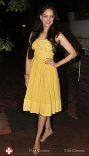 Vidya Malvade feet photo 20
