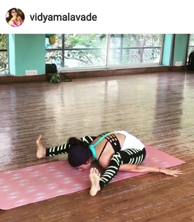 Vidya Malvade feet photo 4