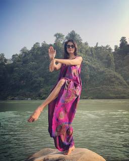 Vidya Malvade feet photo 10
