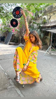 Vidya Malvade feet photo 1