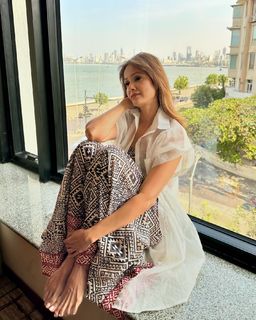 Vidya Malvade feet photo 19