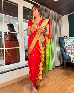 Vidya Malvade feet photo 4