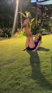 Vidya Malvade feet photo 14