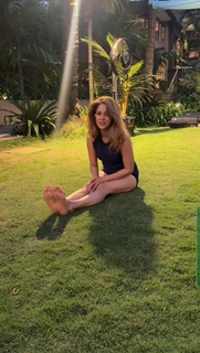 Vidya Malvade feet photo 13