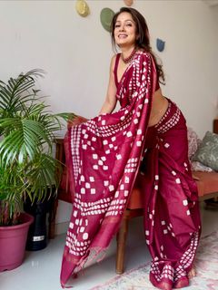 Vidya Malvade feet photo 17