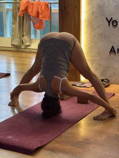 Vidya Malvade feet photo 8