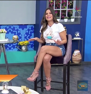 Vielka Valenzuela feet photo 11