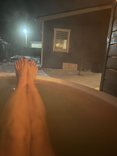 Vika Kisimyaka feet photo 3