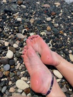 Vika Kisimyaka feet photo 10