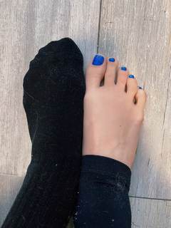 Vika Kisimyaka feet photo 9