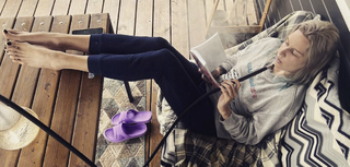 Vika Kisimyaka feet photo 4