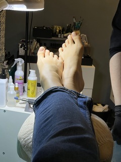 Vika Kisimyaka feet photo 1