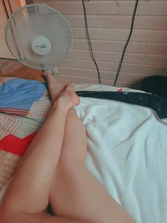 Vika Kisimyaka feet photo 18