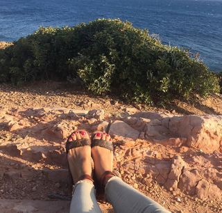 Viki Odintcova feet photo thumbnail