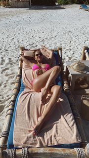 Viki Odintcova feet photo thumbnail