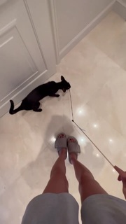 Viki Odintcova feet photo thumbnail