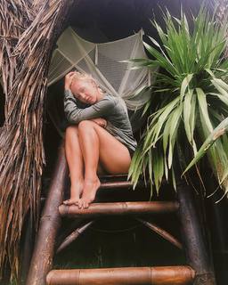 Viktoriya Agalakova feet photo 15