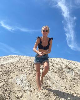 Viktoriya Agalakova feet photo 12