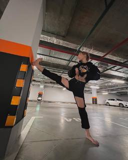 Viktoriya Agalakova feet photo 6