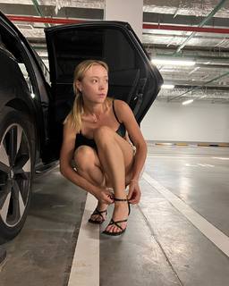 Viktoriya Agalakova feet photo 19