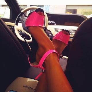 Viktoriya Lopyreva feet photo 3