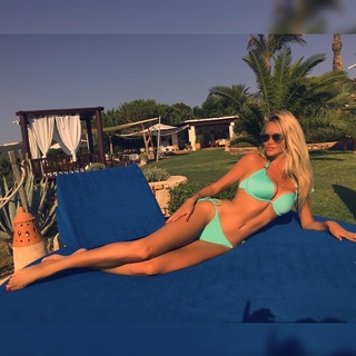 Viktoriya Lopyreva feet photo 2
