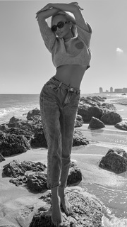Viktoriya Lopyreva feet photo 2