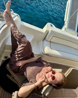 Viktoriya Tarasova feet photo 4