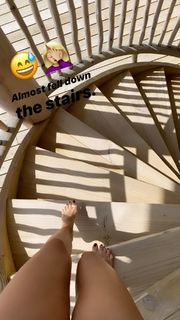 Viktória Varga feet photo 17