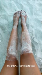 Viktória Varga feet photo 9