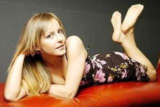 Vildan Atasever feet photo 16