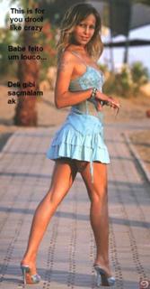 Vildan Atasever feet photo 8