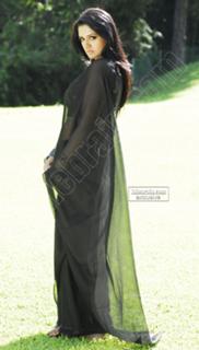 Vimala Raman feet photo 9