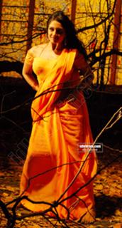 Vimala Raman feet photo 15