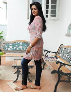 Vimala Raman feet photo 16