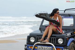Vimala Raman feet photo 13
