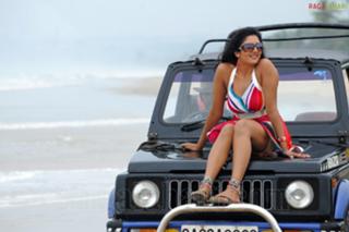 Vimala Raman feet photo 9