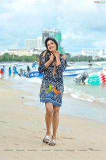 Vimala Raman feet photo 2