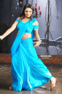 Vimala Raman feet photo 9
