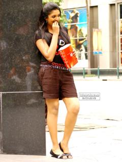 Vimala Raman feet photo 8