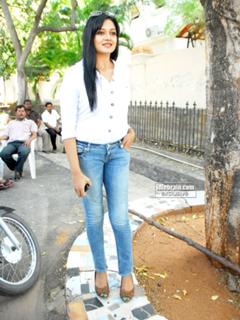 Vimala Raman feet photo 20