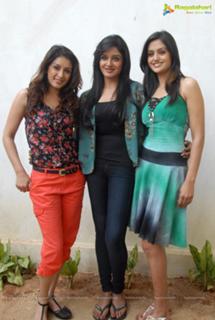 Vimala Raman feet photo 17