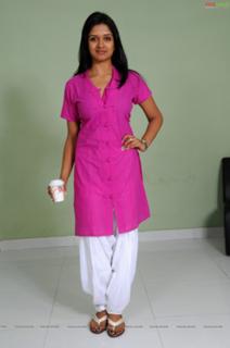 Vimala Raman feet photo 6