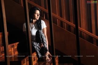Vimala Raman feet photo 16