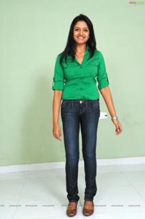 Vimala Raman feet photo 12