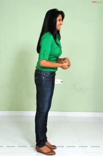 Vimala Raman feet photo 10